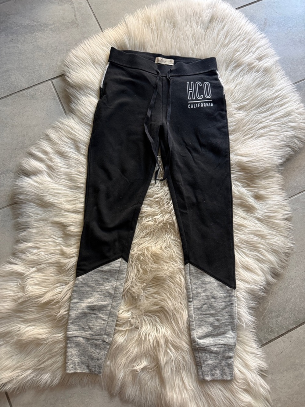 🏃🏻‍♀️HOLLISTER SKINNY SWEATPANTS🏃🏻‍♀️